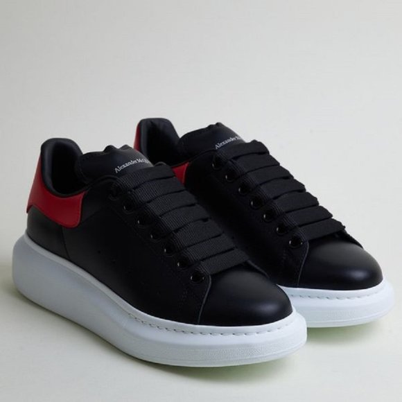 Alexander McQueen  Oversize Colorblock Sneaker BLACK/ DARK CORAL - Picture 3 of 15